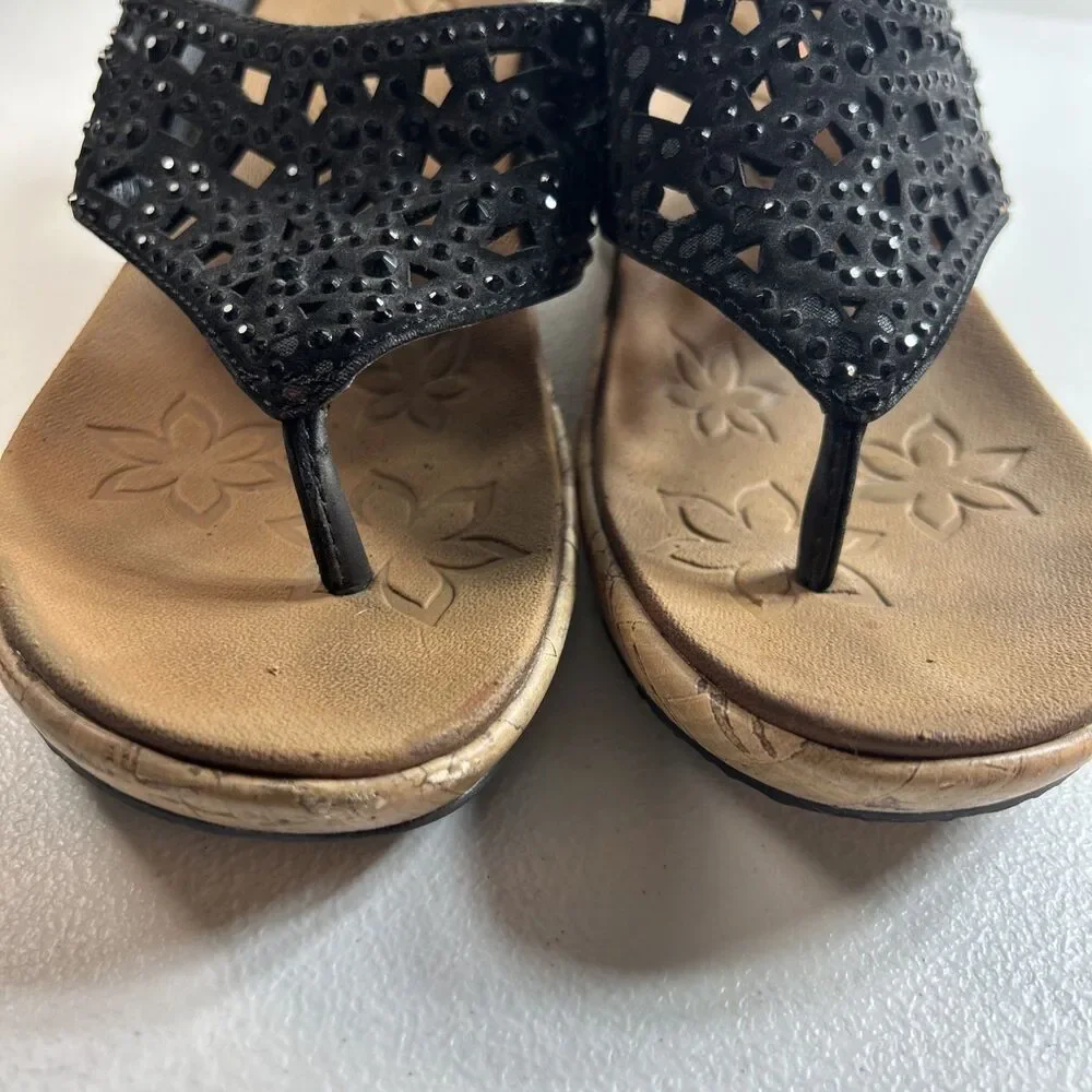 Skechers Women’s Sandal Size 5 Black Rhinestone Thong Bling